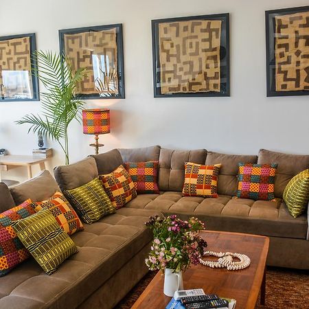 Appartement Moderne Moroccan/African Decoration Касабланка Экстерьер фото